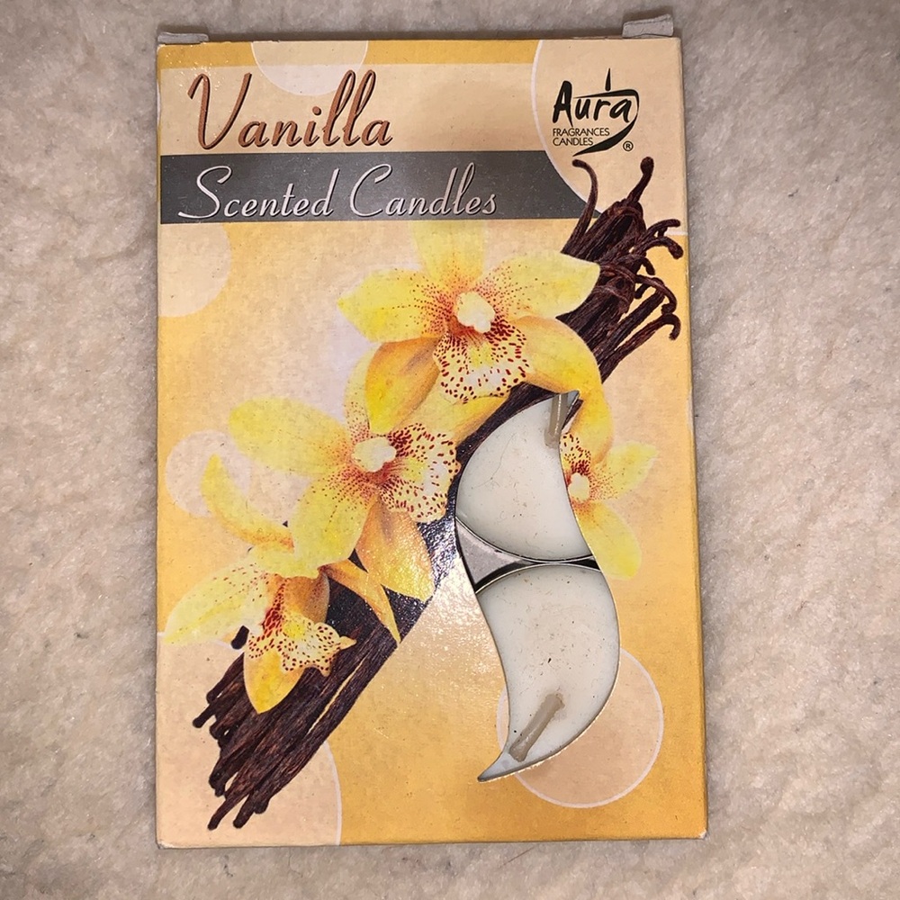 6 scented Vanilla Scent Tea Light Candles